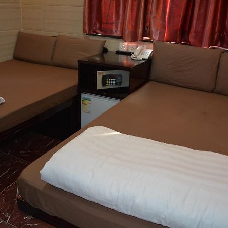 Everest Guest House Hongkong Exteriör bild